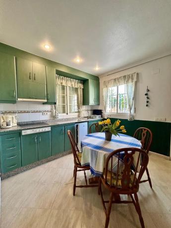 Casa independiente en Av Sol Naciente