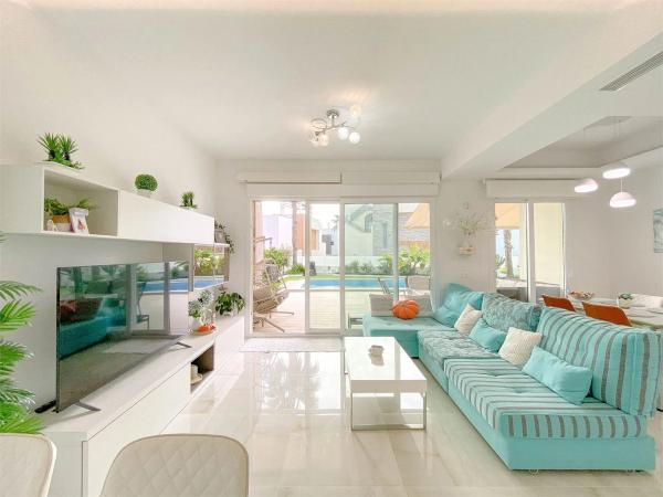 Casa independiente en calle Einstein