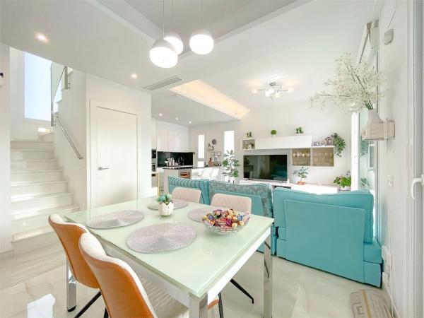 Casa independiente en calle Einstein