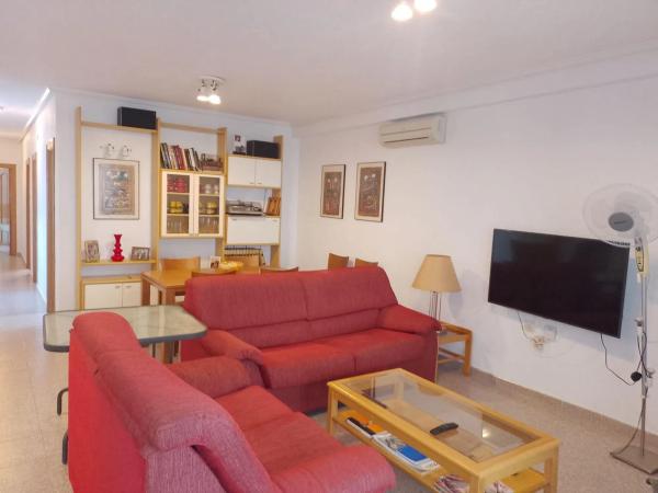 Casa independiente en calle Suecia