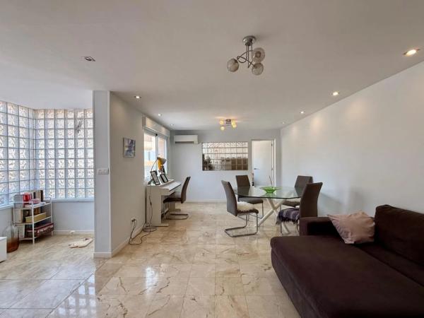 Casa independiente en calle Severo Ochoa