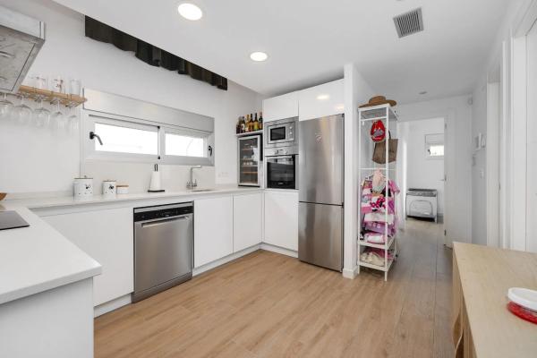 Casa independiente en calle Tomas Valcarcel