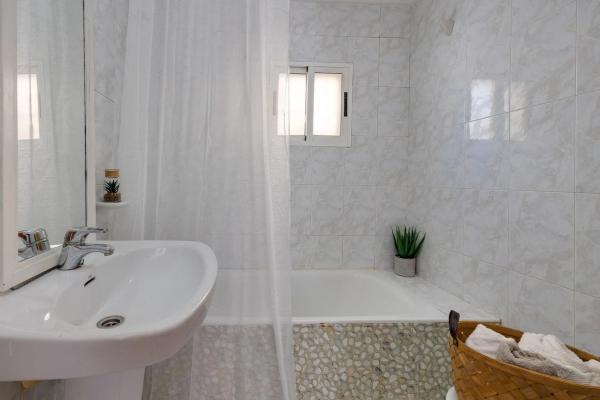 Casa independiente en calle Madamme Curie, 30