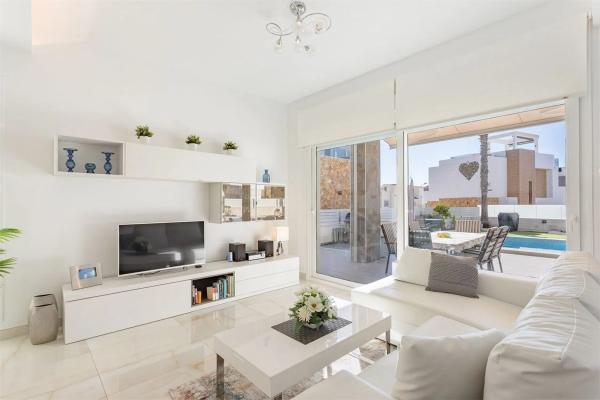 Casa independiente en calle Fischer, 23