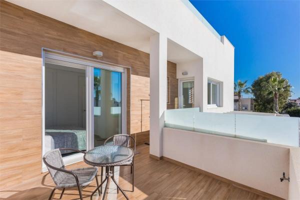 Casa independiente en calle Fischer, 23