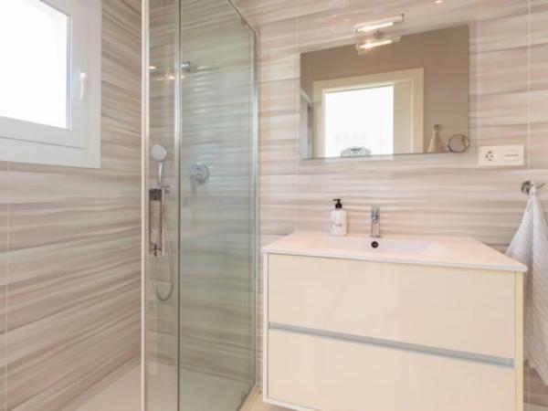 Casa independiente en calle Einstein