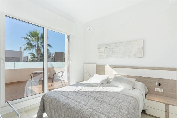 Casa independiente en calle Fischer, 23