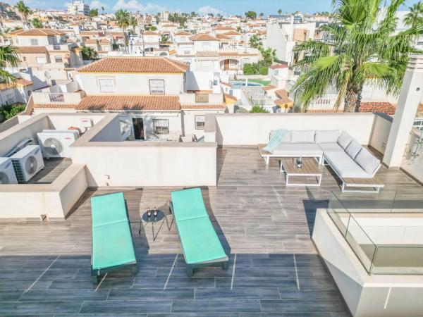 Casa independiente en calle Einstein