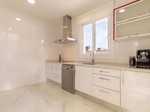 Casa independiente en calle Einstein