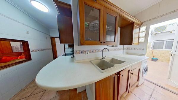 Casa independiente en calle Noruega