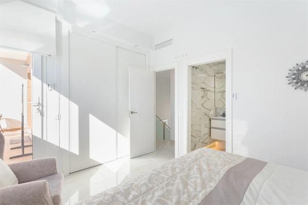 Casa independiente en calle Einstein