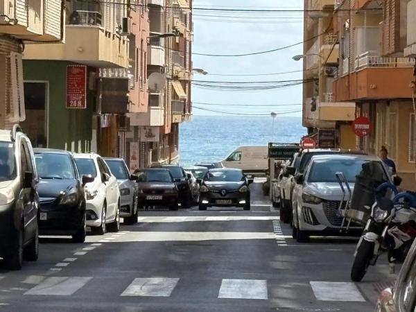 Casa independiente en calle Noruega