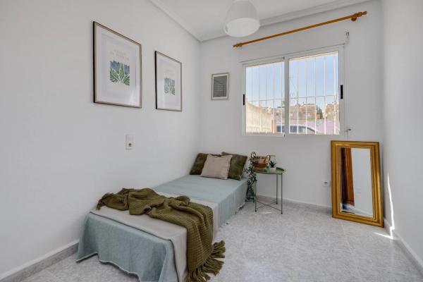 Casa independiente en calle Madamme Curie