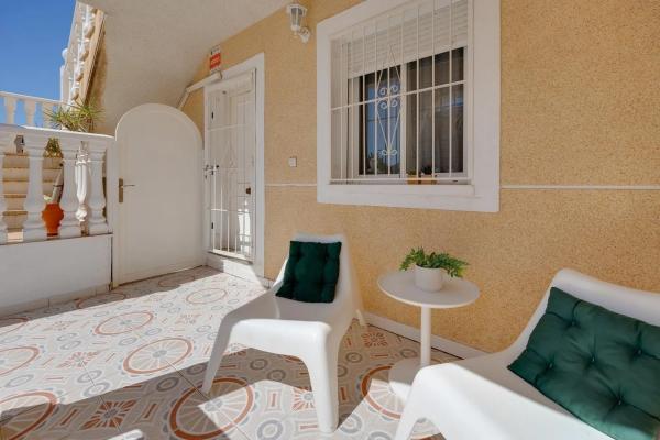 Casa independiente en calle Madamme Curie