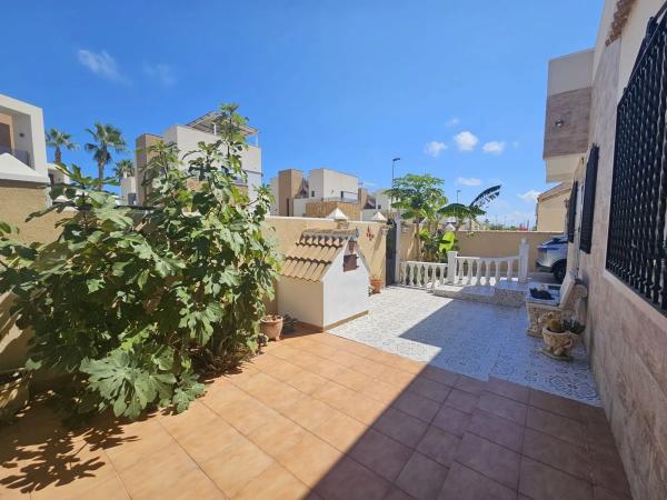 Casa independiente en calle de Martin Luther King, 17