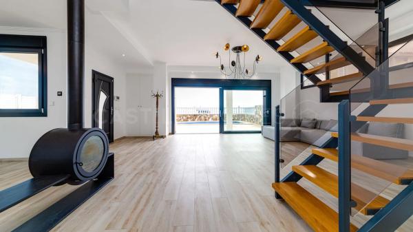 Casa independiente en paseo Navarra