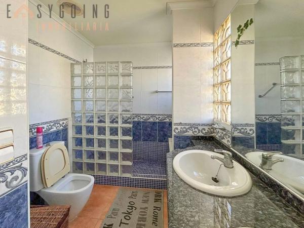 Casa independiente en calle Lebeche