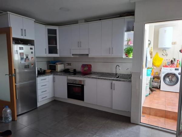 Edificio residencial en calle Alfonso XII, 11