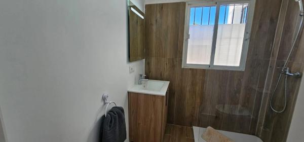 Edificio hotelero en carretera Beniel Desamparados, 64