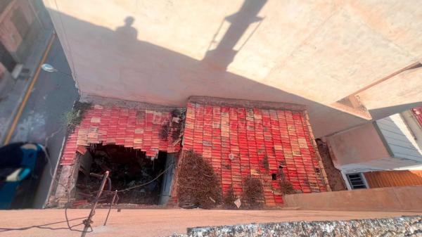 Edificio de uso mixto en calle 8 de Marzo