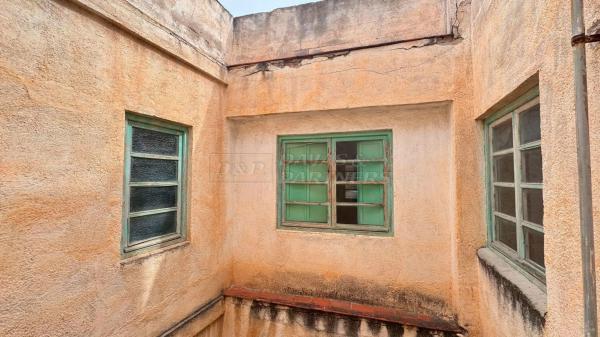 Edificio en calle Montero, 1