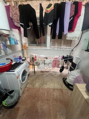 Edificio de uso mixto en calle San Agustín s/n