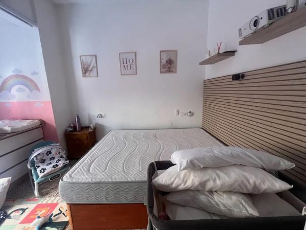 Edificio de uso mixto en calle San Agustín s/n