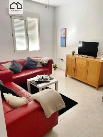 Edificio en San Miguel de Salinas