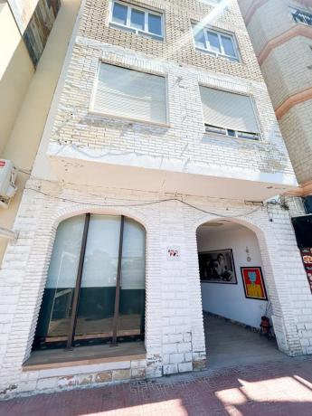 Edificio de uso mixto en avenida Doctor Gregorio Marañón