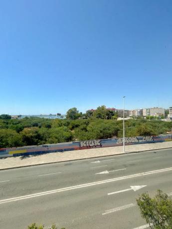 Edificio de uso mixto en avenida Doctor Gregorio Marañón