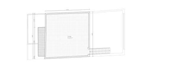 Edificio de uso mixto en calle Ramón Gallud
