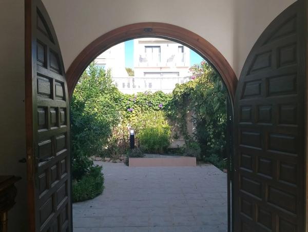Edificio hotelero en avenida de la Asuncion, 72
