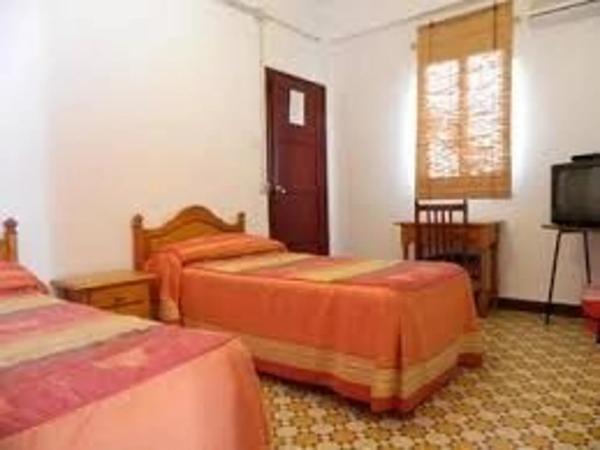 Edificio hotelero en calle Ramón y Cajal