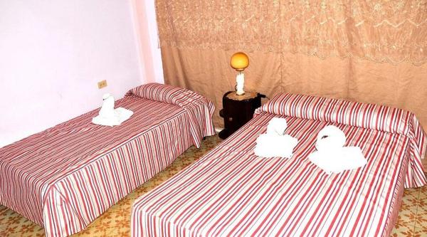 Edificio hotelero en calle Ramón y Cajal