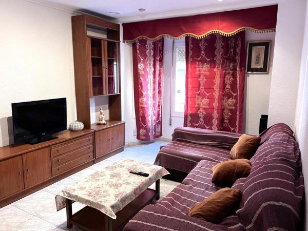 Edificio en Barrio Raval de Santa Teresa-El Asilo