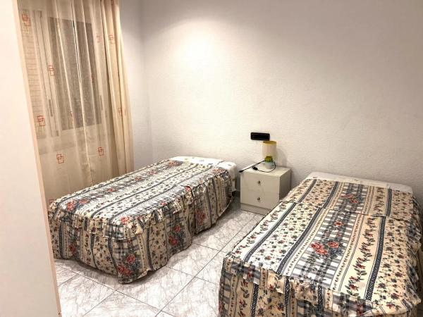 Edificio en Barrio Raval de Santa Teresa-El Asilo