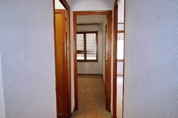 Edificio en Barrio Pont Nou-Corazón de Jesús