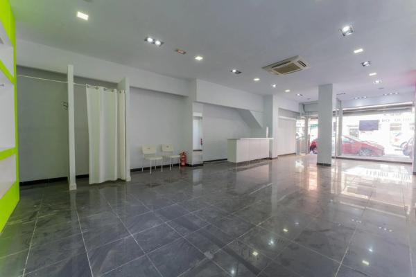 Edificio en Barrio Pont Nou-Corazón de Jesús