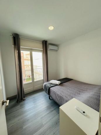 Edificio de uso mixto en calle Blas Valero, 88