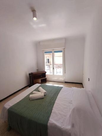 Edificio de uso mixto en calle Blas Valero, 88