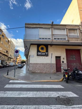 Edificio en Barrio Altabix
