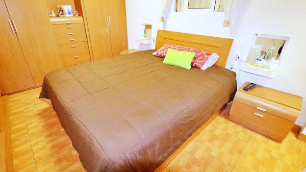 Edificio en Barrio Reina Victoria-Miguel Hernández