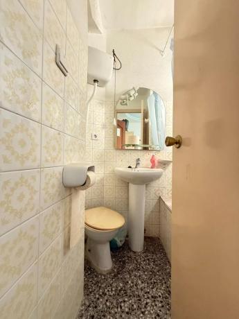 Edificio en plaza Maestro Quislant