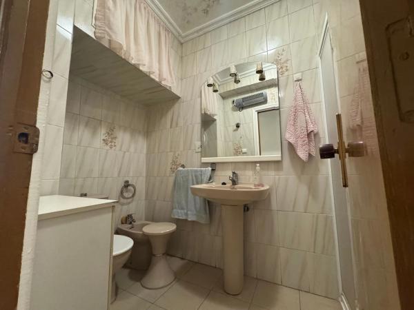 Edificio de uso mixto en plaza Maestro Quislant, 12