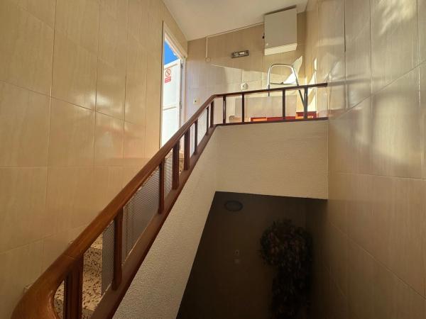 Edificio de uso mixto en plaza Maestro Quislant, 12