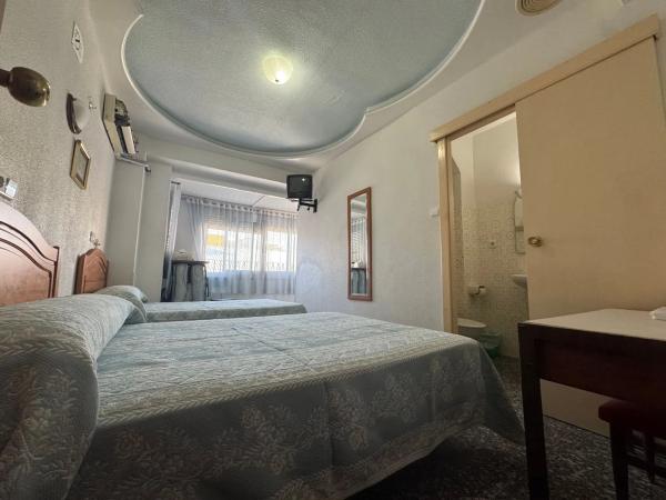 Edificio de uso mixto en plaza Maestro Quislant, 12