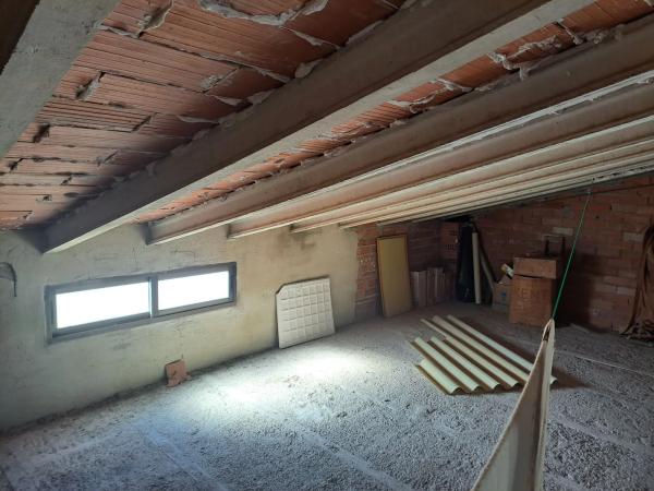 Edificio residencial en plaza de Baix Vila s/n