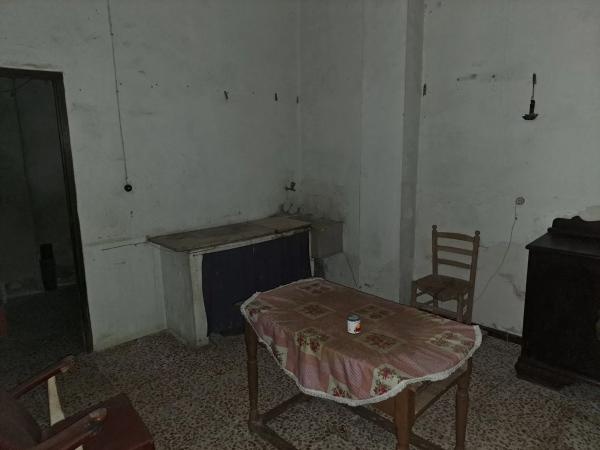 Edificio residencial en plaza de Baix Vila s/n