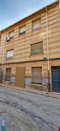 Edificio residencial en calle de Sant Ignaci, 76