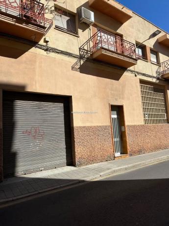 Edificio en Barrio La Florida